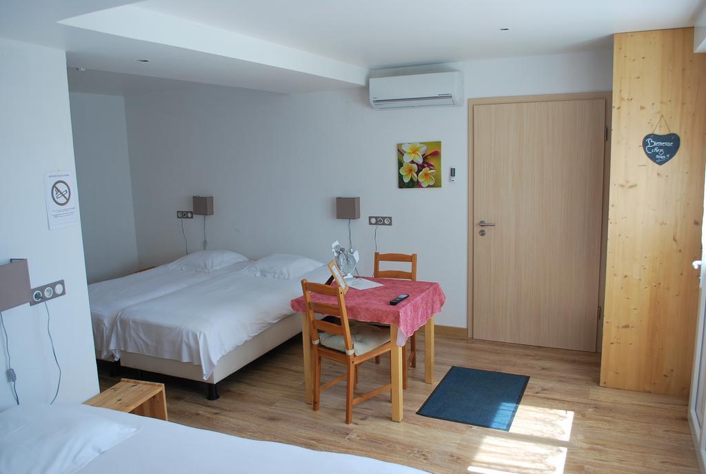 Chambres D'Hotes Les Vignes Saint-Jean-Saverne Rom bilde